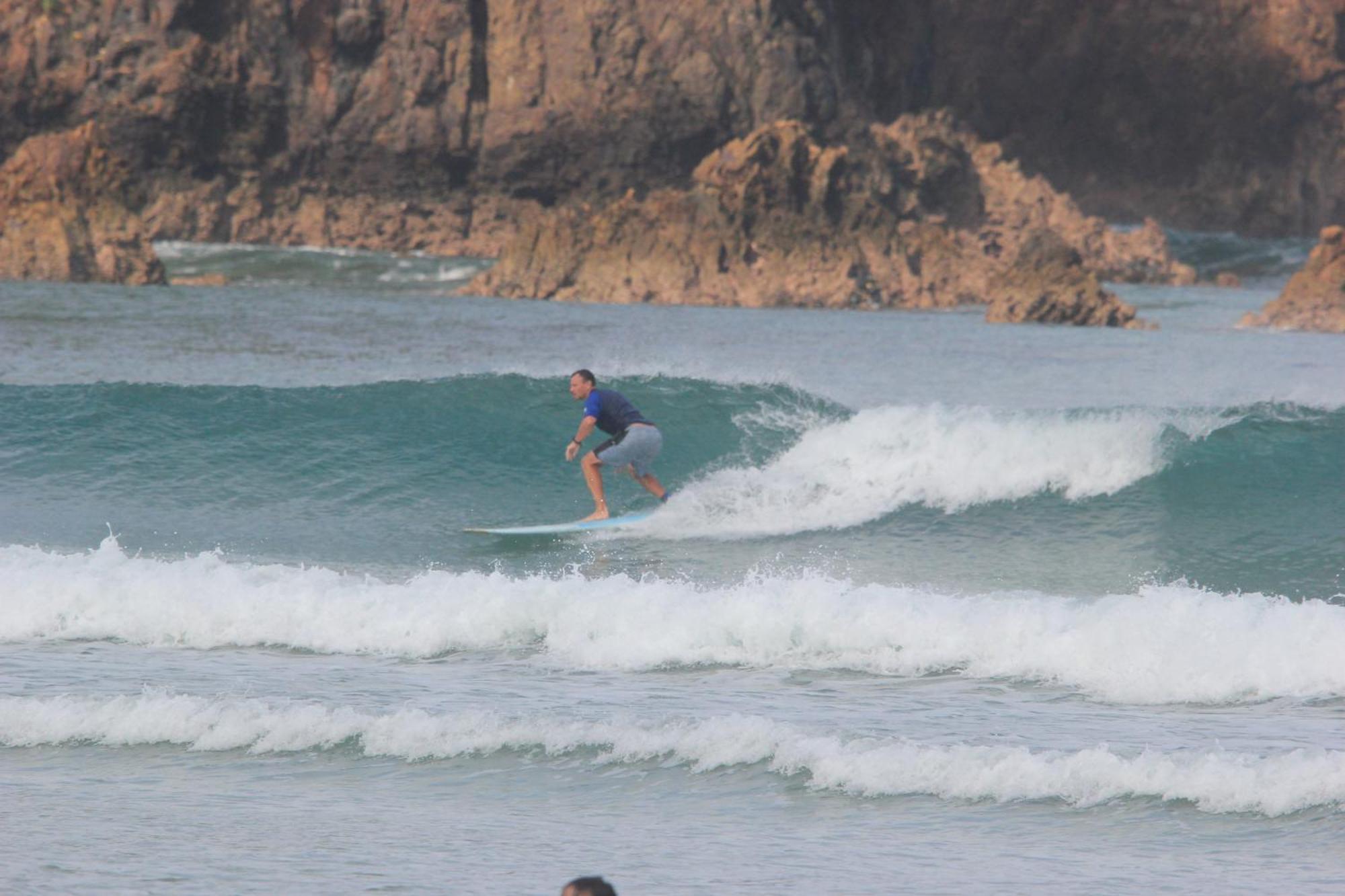 JembranaAyolah Surf House &Surf Campアパートメント エクステリア 写真