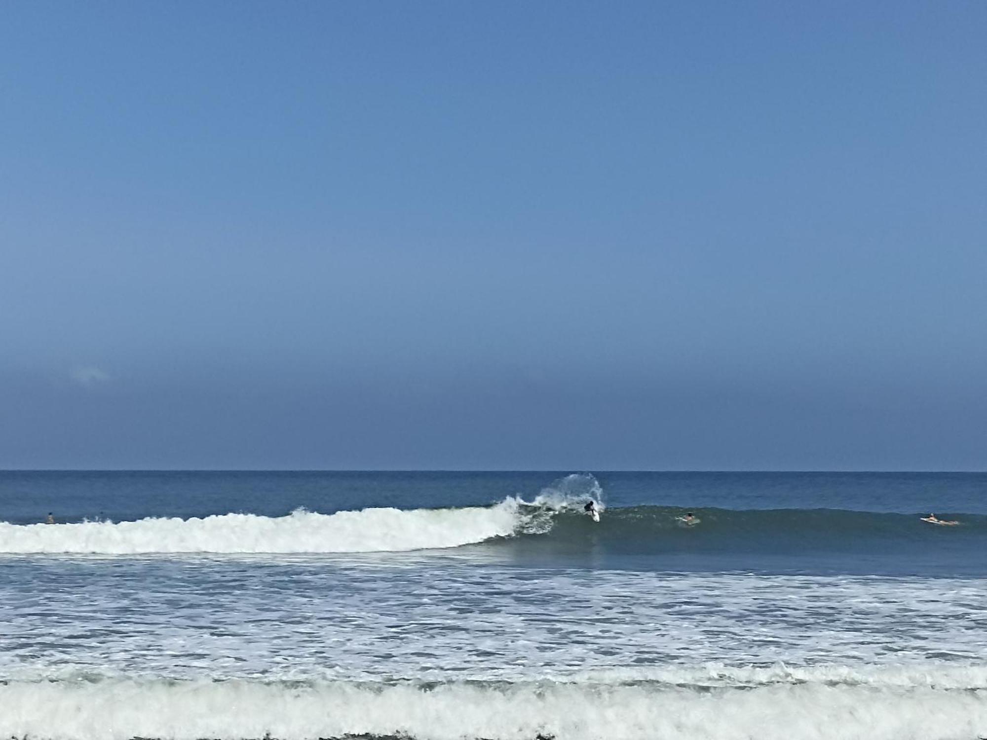 JembranaAyolah Surf House &Surf Campアパートメント エクステリア 写真